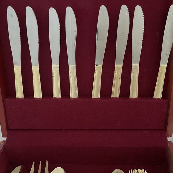 Gold Tone Flatware Stainless Red Wood Box China 45 pc Service for 8 Lightweight - Picture 3 of 16